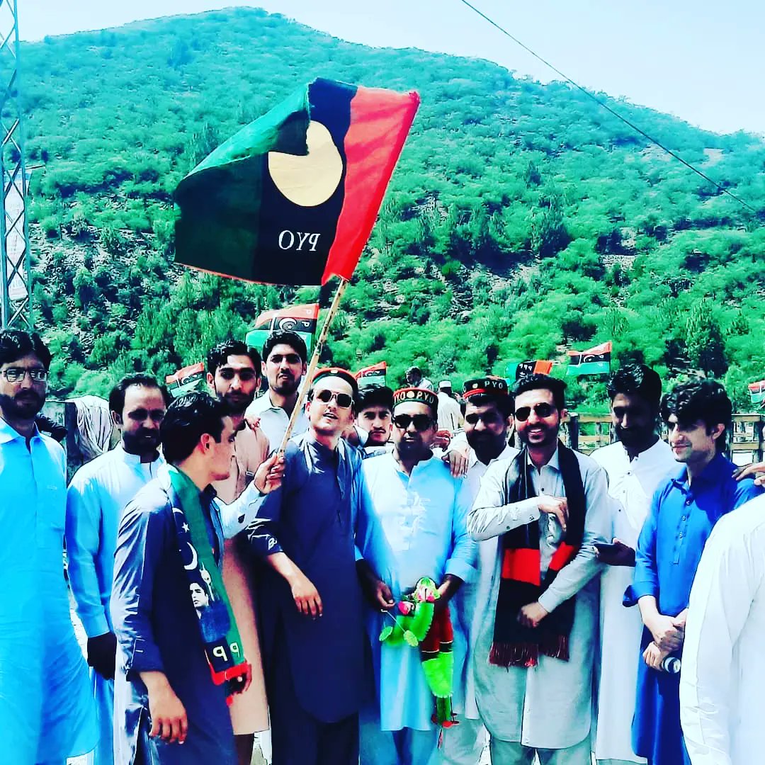 burhan_zeb's tweet photo. #ppp #FlagTrend
My party, my proud..❤🇱🇾❤
@PPPDigital_ https://t.co/f007mrdPiL