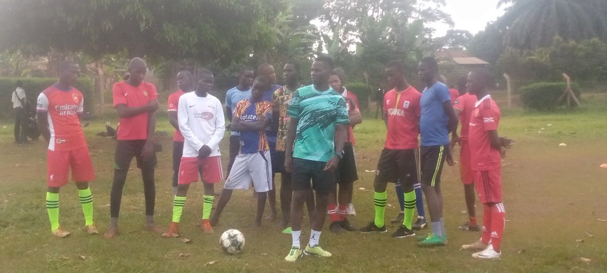 SamuelS09957210's tweet photo. New home, new project ,new challenges, new environment 
Thank St Lwanga for the warm welcome let's work https://t.co/7GU7yasvb0