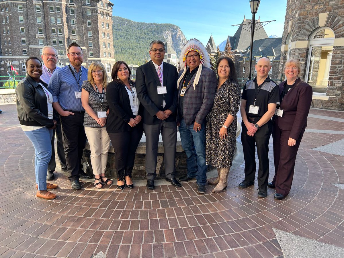 GFOAAlberta's tweet photo. The #GFOA Alberta conference is one of the best networking events around for Municipal Finance Officers.
This year we brought together associations including:
@GFOA International @MFOAOntario @Cagfo_Canada 

We do what we do to ensure our MEMBERS GET MORE 😉

#gfoa
#municipal https://t.co/MJYNUoValR