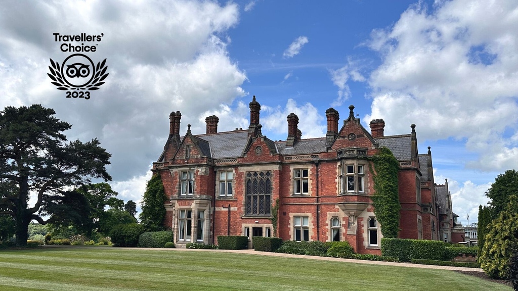 We have been recognised in the @tripadvisor #TravellersChoice awards 2023, placing us among the top 10% of all listings on Tripadvisor globally. A huge thank you from Team Rockliffe Read more ⬇️ bit.ly/rockliffe-trav… #rockliffelife #tripadvisor #travellerschoice