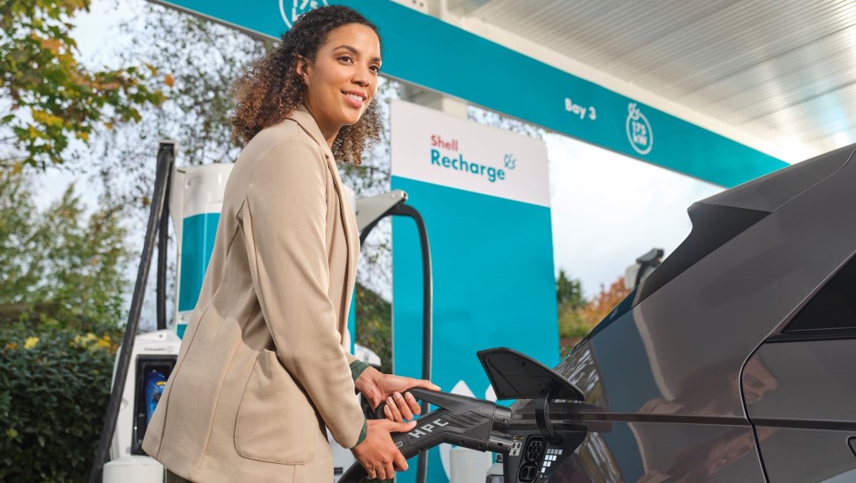 Good news for #EV drivers! Shell Recharge will offer both NACS and CCS connectors at future Shell Recharge locations in North America. As always, Shell Recharge seeks to provide electric vehicle drivers with a fast and reliable charging experience.