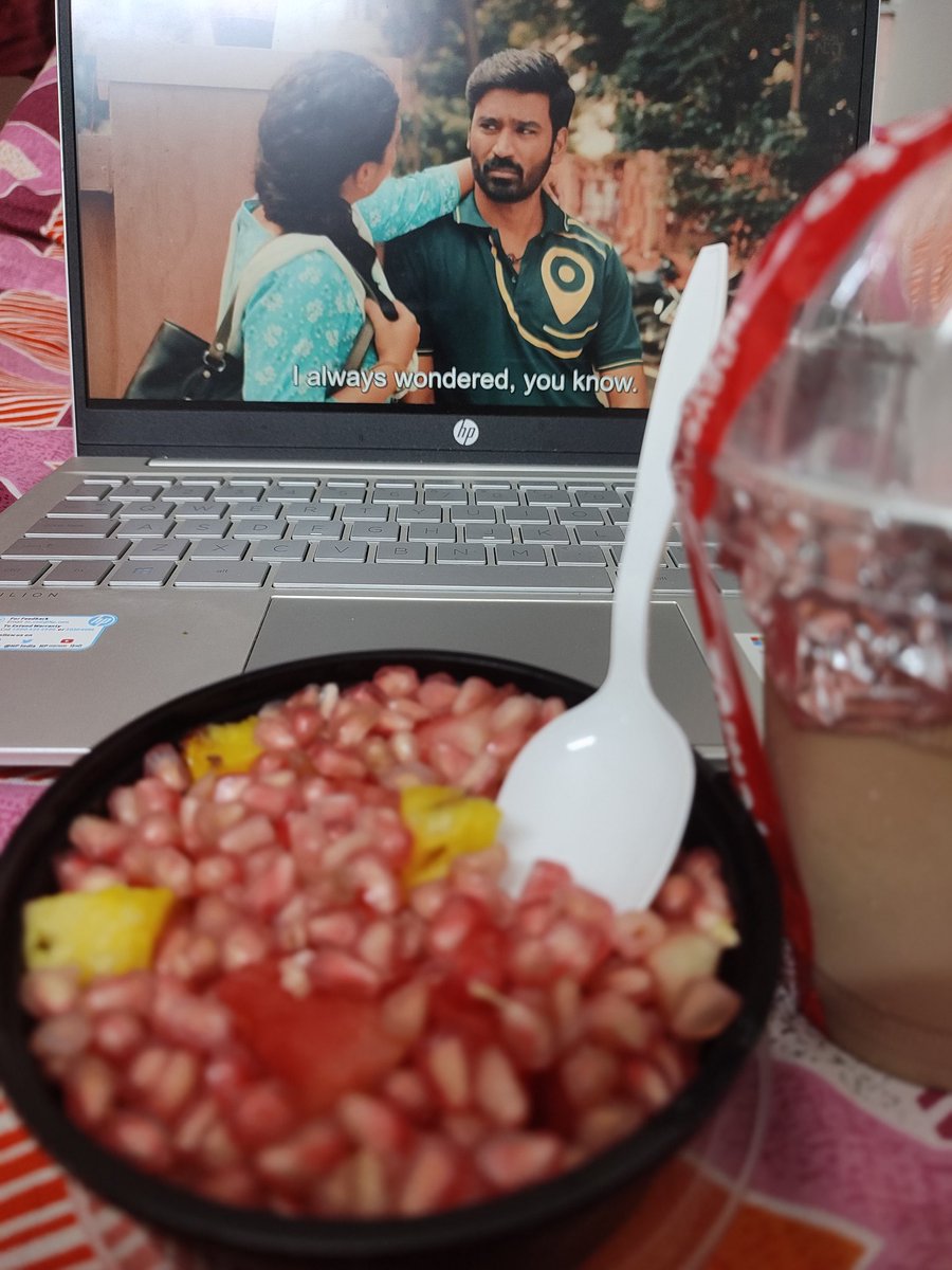 In between Night duties 
Fruit Salad 🥗 + Cold Coffee☕ + Thiruchitrambalam ❤❤

#Dhanush #NithyaMenon #LifeOfPazham #Anirudh #PGLife 👨‍⚕
#Psychaitry #PsyTwitter