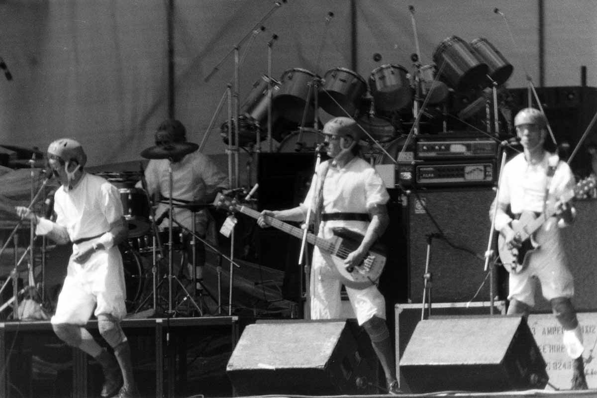 CamembertElectrique on Twitter "Devo at Knebworth June 78"