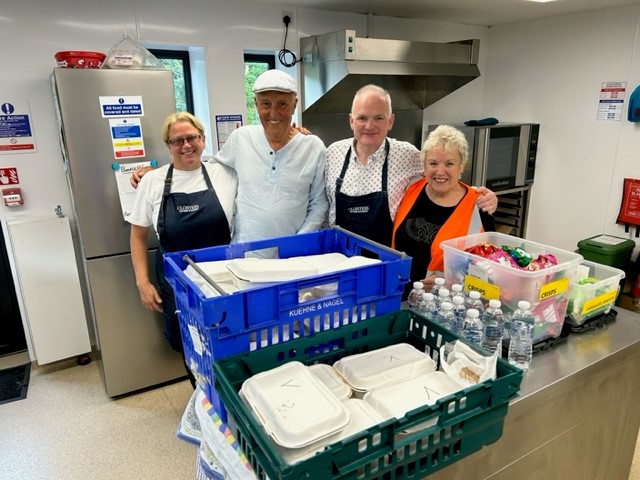 Scrummy meal last night! Beef/vegetable lasagna, and garlic bread - provided by Jess and Christian from Cloister's Cafe.  A huge hit, 30 people fed.  A volunteer wrote and delivered thank you note today.  Cloisters Team support us in many ways - love them! 👏 <a href="/cloisters_cafe/">Cloisters Cafe</a>