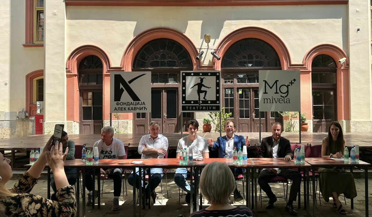 FondacijaAK's tweet photo. Фондација Алек Кавчић и Тика Станић вас позивају на бесплатне представе за децу у Капетан Мишином здању. 🎭
Сваког викенда, у оквиру позоришта „Театријум“ у Капетан Мишином здању, бесплатне представе за децу и њихове родитеље. 🥰

Линк за вест: https://t.co/p54NIwpgJJ https://t.co/wghkvI7pc1
