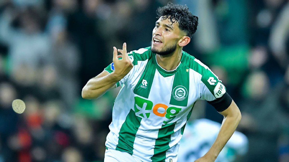 GemScouting's tweet image. 🇺🇸Ricardo Pepi (20 | ST) to PSV for €10m from Augsburg ‼️

12 G + 3 A (almost 50% goal contribution) on loan at bottom of the table Groningen during 22/23 Eredivisie.

Efficient finisher, Reliable in possession, and smart movement. 
Should thrive with more quality support 📈