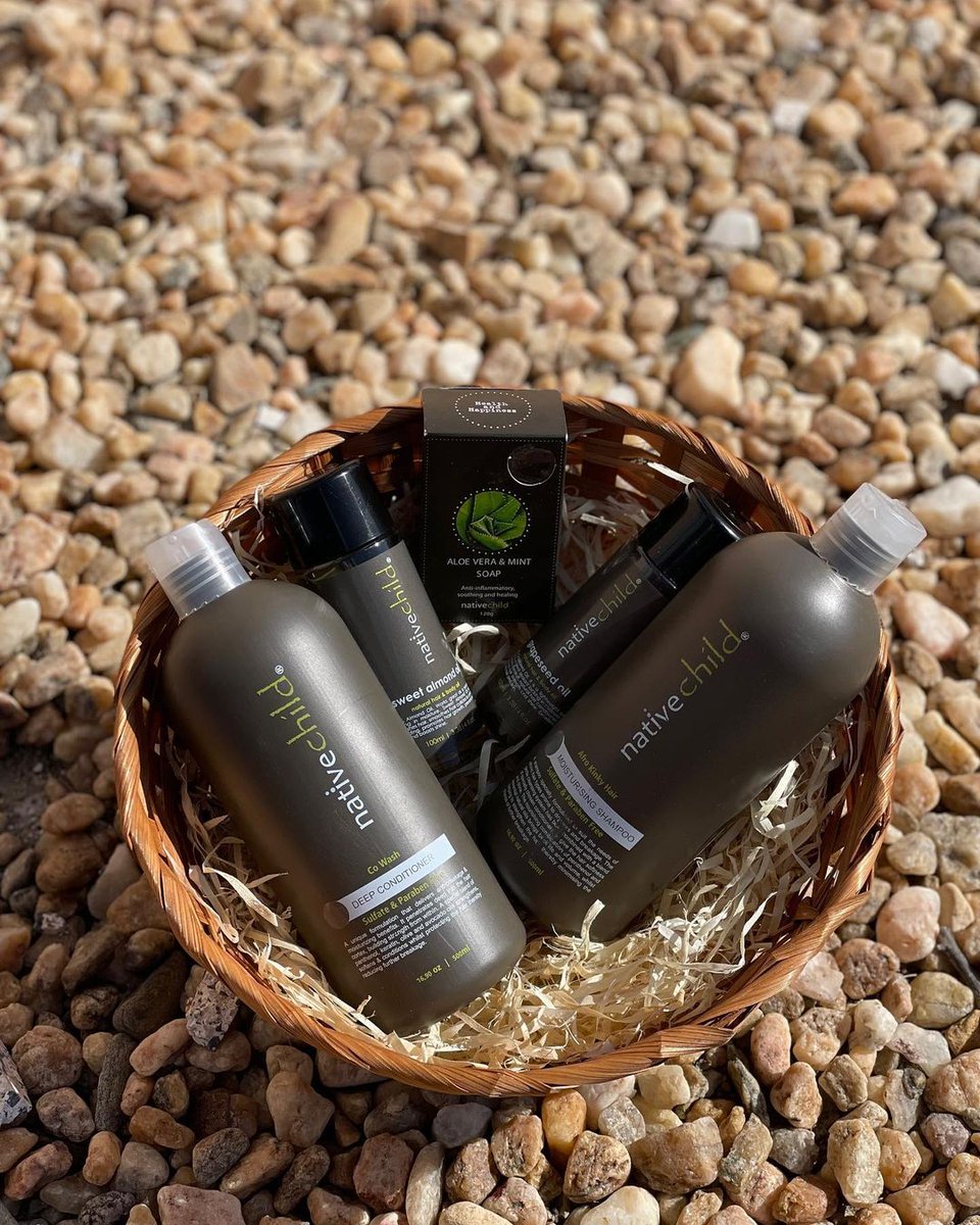 nativechild_co's tweet image. Get your go-to hair and body care products from your favourite vegan, plant-based website. Make wash day a relaxing one, visit www.nativechild today!

📷 blinnnnk 

#nativechild #nativechild #aloevera #sweetalmondoil #grapeseedoil