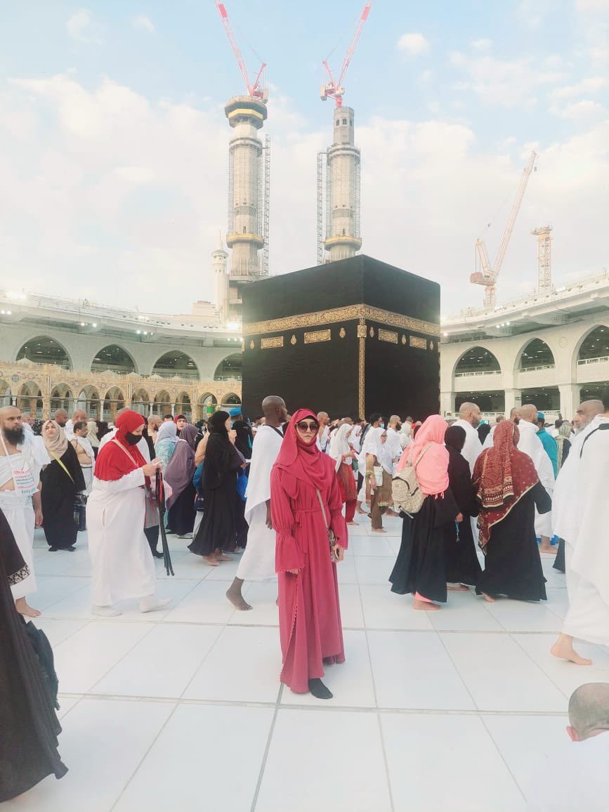 FaizakanwalQur2's tweet photo. ﻟَﺒَّﻴْﻚَ ﺍﻟﻠَّﻬُﻢَّ ﻟَﺒَّﻴْﻚَ،
ﻟَﺒَّﻴْﻚَ ﻻَ ﺷَﺮِﻳْﻚَ ﻟَﻚَ ﻟَﺒَّﻴْﻚَ،
ﺇِﻥَّ ﺍﻟْﺤَﻤْﺪَ ﻭَﺍﻟﻨِّﻌْﻤَﺔَ ﻟَﻚَ ﻭَﺍﻟْﻤُﻠْﻚَ
ﻻَﺷَﺮِﻳْﻚَ ﻟَﻚَ

Labaik Allah huma labaik❤

Hajj Mubarak-2023 https://t.co/YUTQxbZDNA
