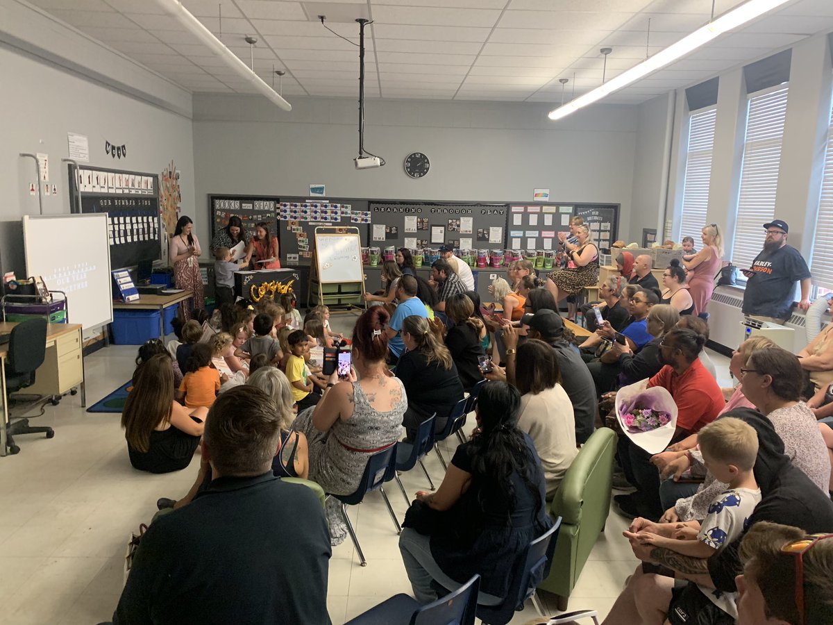 ChickenAlfredo tweet media