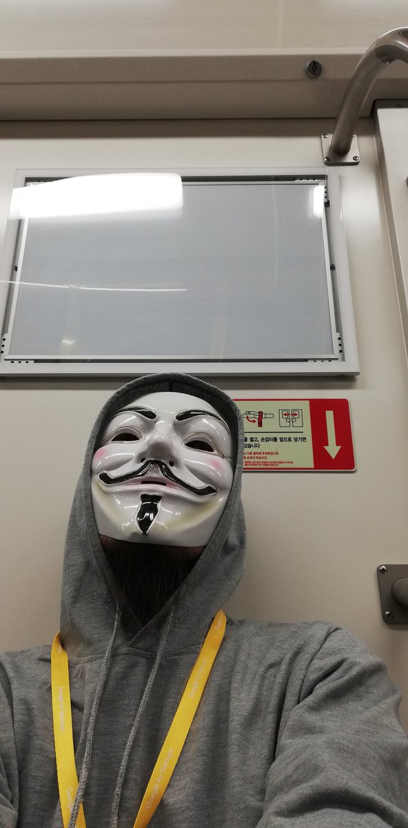 nonymoushack's tweet photo. The gradual breakdown of the Security Circle will affect the entire Pi ecosystem. Is there anything we Pioneers can do to maintain distributed security?
#ThinkingTime #SecurityCircle #PiEcosystem #PiNetwork #Anonymous #Pioneer #Subway https://t.co/ACEqt3Njzc