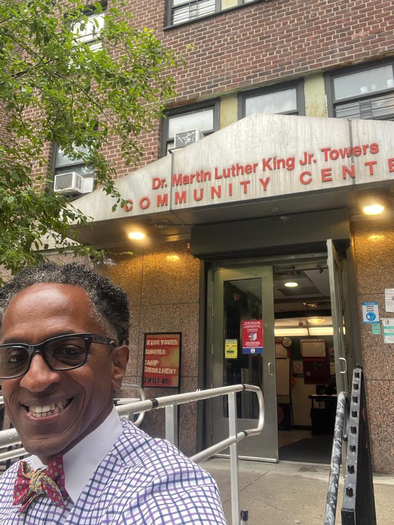 altaylorfor71ad's tweet photo. Visited King Towers today, inspired by your hopes &amp; dreams! 🗳️ Make Al Taylor your #1 choice. Polls open till 9pm, find yours at https://t.co/WgIgQY8kej 💪 #AlTaylor2023 #EveryVoteCounts #KingTowersVotes https://t.co/hDtw6UwRLR