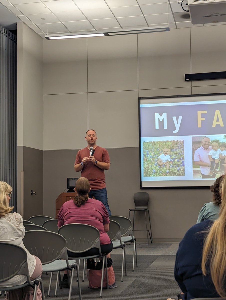 MischMindset's tweet image. Great way to kick off #AllSystemsGo at @ESCRegion11 with @TechNinjaTodd