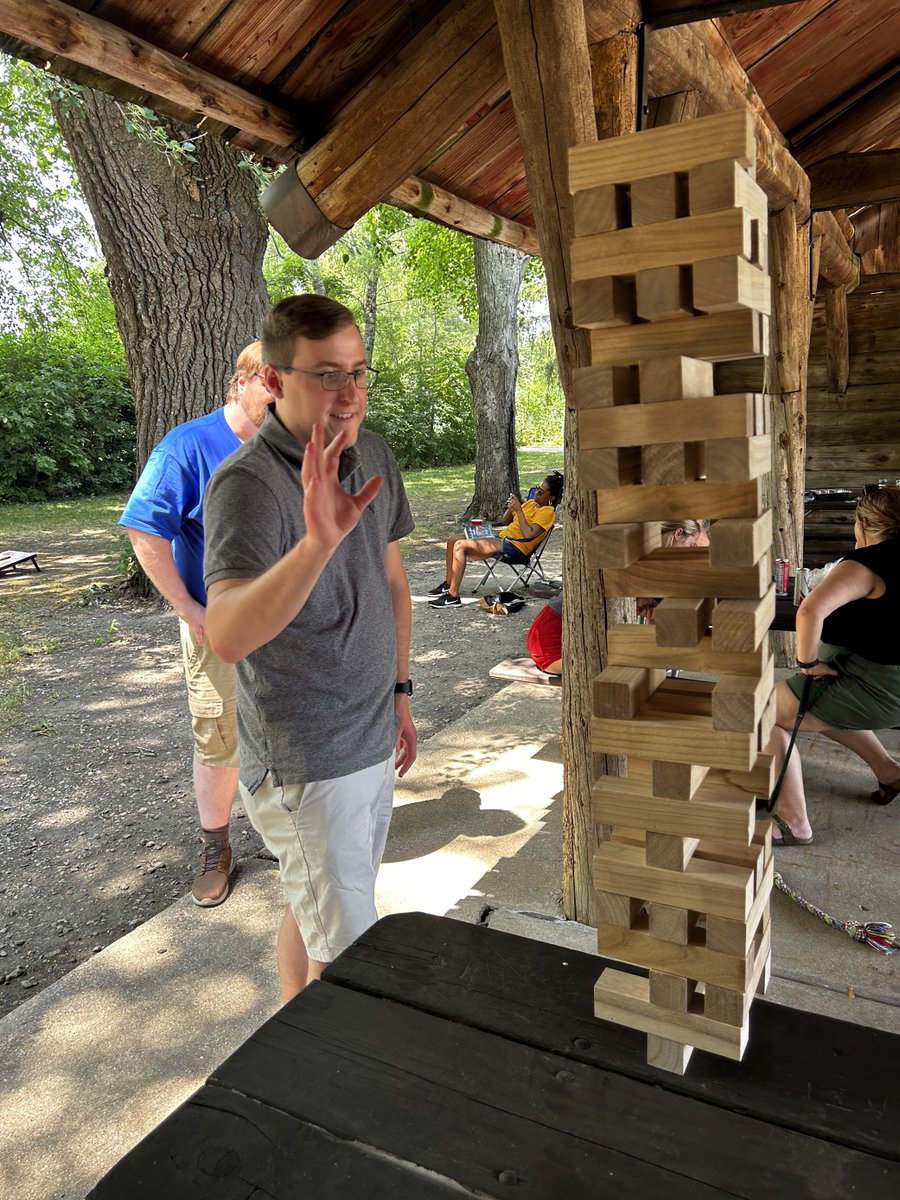SundogIT's tweet photo. Over the weekend, the Sundog team got together for our annual picnic and for some sun and fun! From giant Jenga to bag toss, the games were a hit. And letβs not forget about the delicious burgers. πππ
#workpicnic #goodtimes #sundog #proudlydekalb #workculturematters https://t.co/JUKHjEf6k2