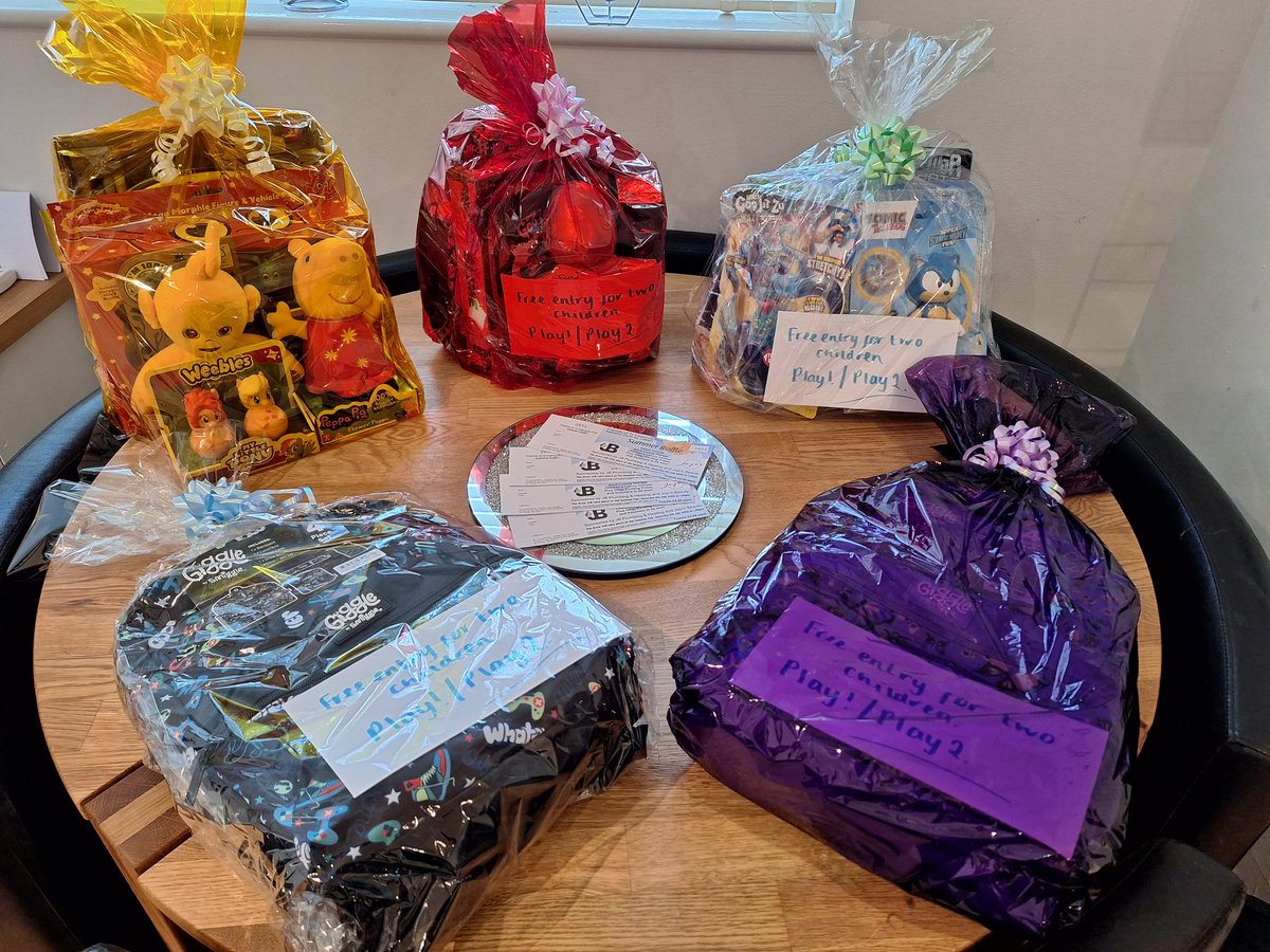 LUXURY KIDS HAMPERS for our INFLATABLE Summer Fair 2023 8th July <a href="/stedwardsrc/">St Edward's RC</a>
Thanks to <a href="/CharacterToysUK/">Character Toys</a> for their kind donations ♥️ 
X 5 luxury kid hampers 
X 5 luxury adult hampers 
JUST £2 per ticket 
Winners drawn 1pm 
<a href="/stedwardslees/">St. Edward's RC</a> 
<a href="/FriendsOfStEd/">FOSE</a>