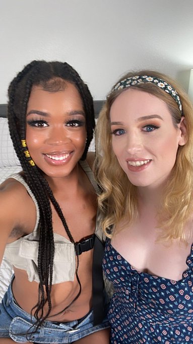 Filmed yesterday with @NSFWErosToo she is a total stunner https://t.co/TcLCUwoOFE<a class="tags" href="/tag/nsfwerostoo">@nsfwerostoo</a>