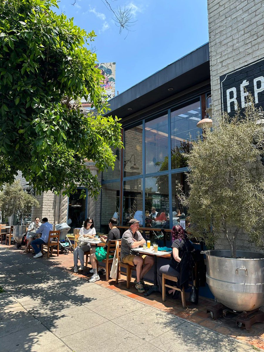 noria116's tweet image. Live, love, eat.