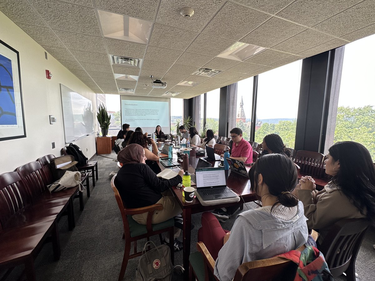 AngelEsc182's tweet photo. Students also had the opportunity to present the research projects that they hope to conduct during graduate school and get to know Ithaca. https://t.co/yhmrFtL2fK