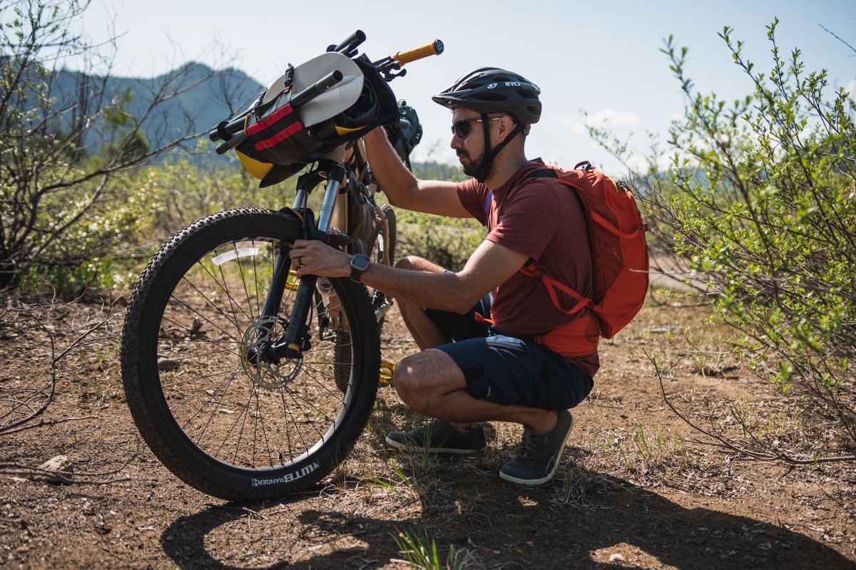 aclim8gear's tweet photo. 5 Iconic Bikepacking Routes In North America: From 1-Nighters to 3-Month Rides 🏔️🌲
—
These 5 #bikepacking routes are all-timers. They range from a 1-night ride to a 3-month odyssey. You NEED to know these exist!
#aclim8 #exploreadaptthrive
—
https://t.co/RAqkgsXgnq https://t.co/BwytncWl8k