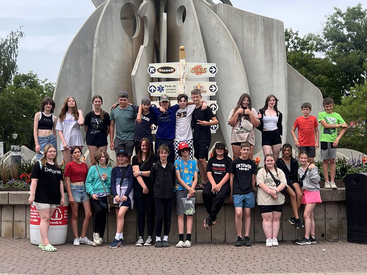 We made it! La Ronde! About to have the time of our lives!
@RCDSB