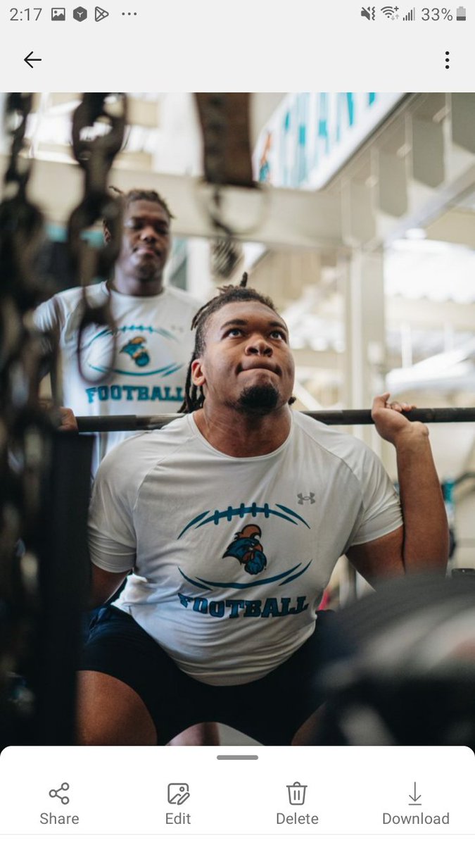 Summer time, getting this work in and getting 1% better each day! @CoastalFootball @BigCoachMarvin @CoachDWarehime @CoachDieudonne @CoachTTrickett @Coachtimbeck