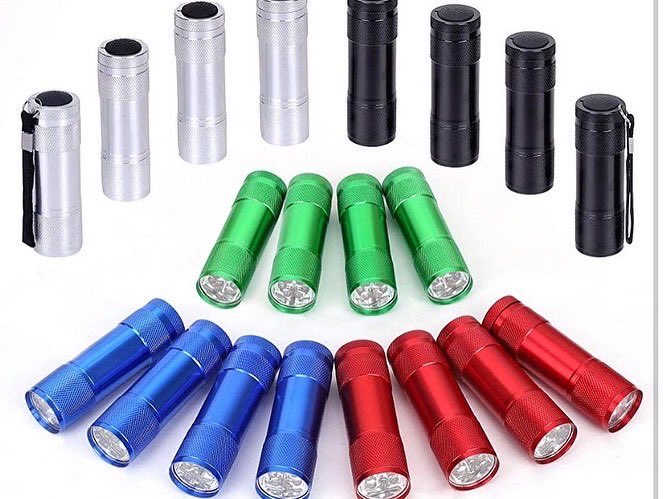 L_L_Protection's tweet photo. Also  mini flashlights coming soon !!!
•
•
•
#SmallBusiness #protection #selfdefense #staysafe #selfdefensekeychains #BETAwards https://t.co/KdznVItQSz