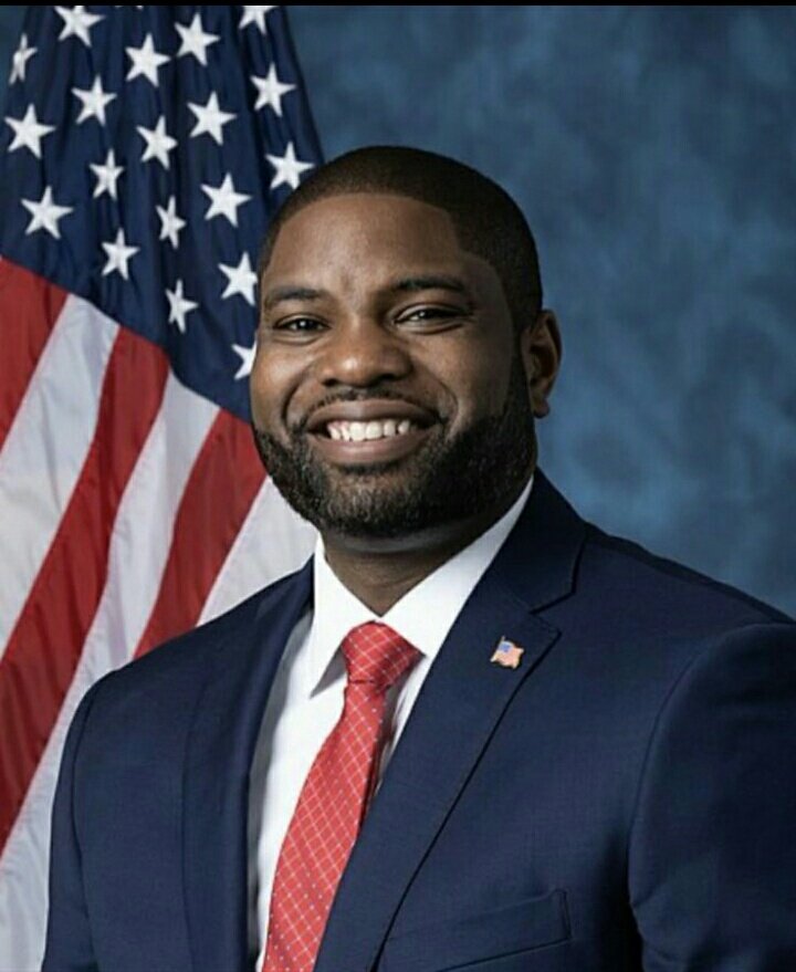 Byron Donalds says we would like to see IMPEACHMENT proceedings against Joe Biden, AG Garland, Sec. Mayorkas and Blinken.
Do you agree YES or NO