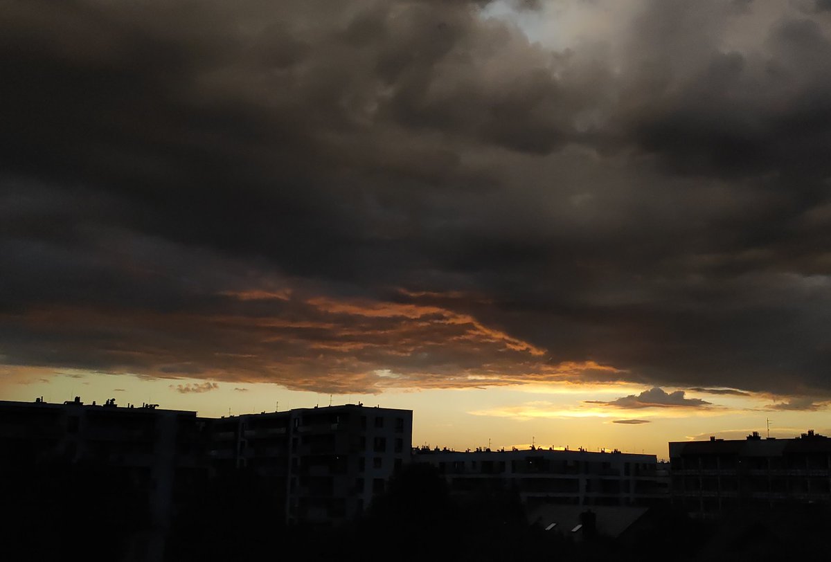 Magslow_74's tweet image. burzowo
#currentview