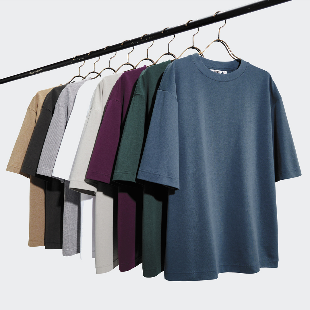 Uniqlo Canada on X: How many UNIQLO U AIRism Oversized T-Shirts do you  have? Shop this versatile wardrobe essential and our other T-shirts:   #UNIQLOCanada #LifeWear  / X