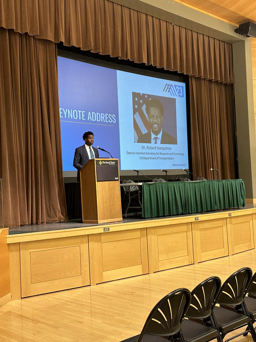 KateGarmanBurns's tweet photo. We are honored to have the Chief Scientist at @USDOT, Dr. Robert Hampshire to the #metrolab2023 Summit. So many exciting things happening at DOT and we are grateful he’s here to talk about this with local gov’s and universities. @Research_USDOT https://t.co/pzlhmesaXC