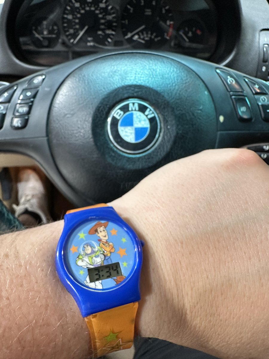 Evan Shanks tweet media