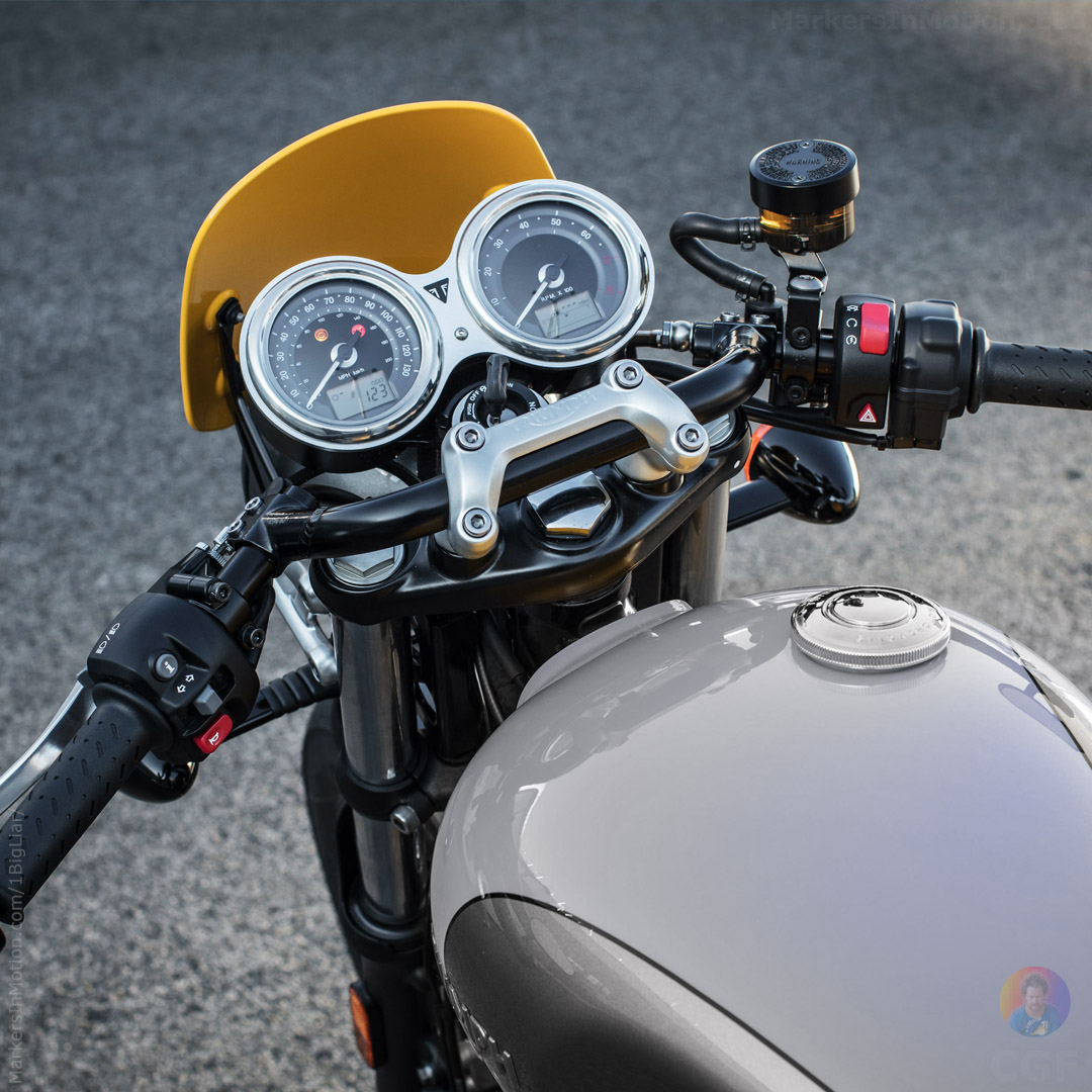 PareidoliaFace's tweet photo. Motorcycle ride staring back.
#faces #eyes #pareidolia #facehunter #funny #funnyfaces #facesinthings #thingswithfaces #faceseverywhere #visualsoflife #pareidoliapic #facefinder #iseefacesinthings #facesinobjects #iseefacesinplaces #iseefaceseverywhere https://t.co/31ERnxkJ9k