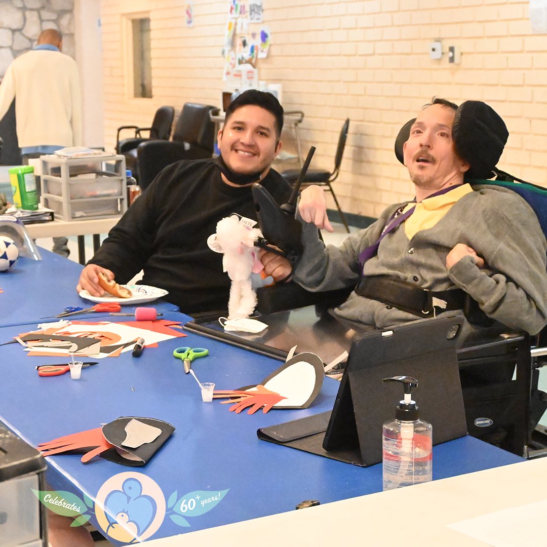 VESPasadena's tweet photo. Villa's Adult Day Program offers enjoyable activities such as reading, music, and movies. Staff assist participants in selecting their preferred projects. The ADP is a fun and engaging environment with helpful staff. #VillaADP #ActivityTime https://t.co/GRTBCcpTlW