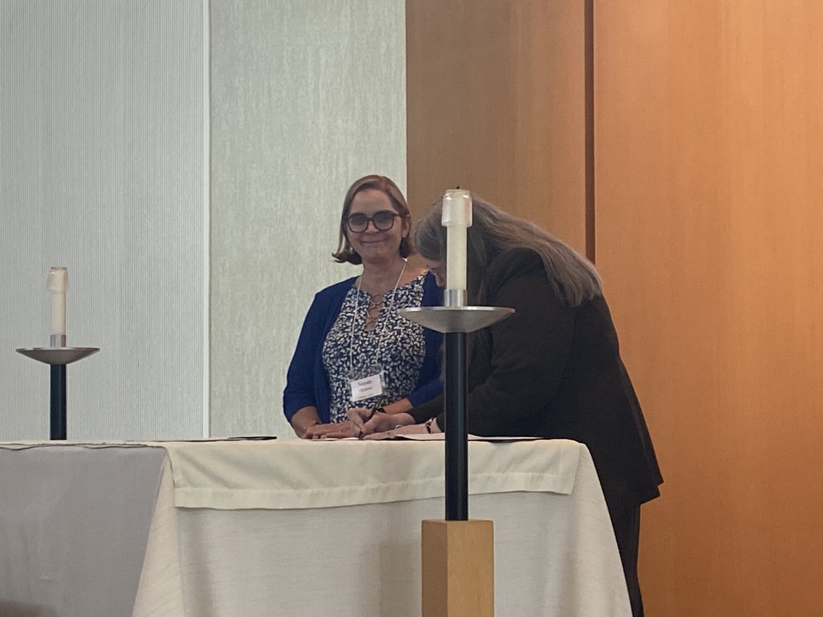 Congratulations to our VP for Mission Dr. Sue Skinner and President Melissa Dan who recently made their final oblation at St. Paul's Monastery! We are so thankful for Dr. Skinner's and Ms. Dan's dedication to the Benedictine mission lived personally and professionally.

#HMProud