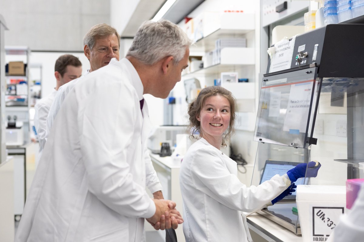 Steve Barclay (@stevebarclay) on Twitter photo .<a href="/GreatOrmondSt/">Great Ormond Street Hospital for Children</a> treats some of our country’s sickest children, and now their Biomedical Research Centre & Clinical Research Facility I visited today will benefit from over £3.5 million to help improve their technology & cut the time it takes for new medicines to reach sick kids. .<a href="/GreatOrmondSt/">Great Ormond Street Hospital for Children</a> treats some of our country’s sickest children, and now their Biomedical Research Centre & Clinical Research Facility I visited today will benefit from over £3.5 million to help improve their technology & cut the time it takes for new medicines to reach sick kids.