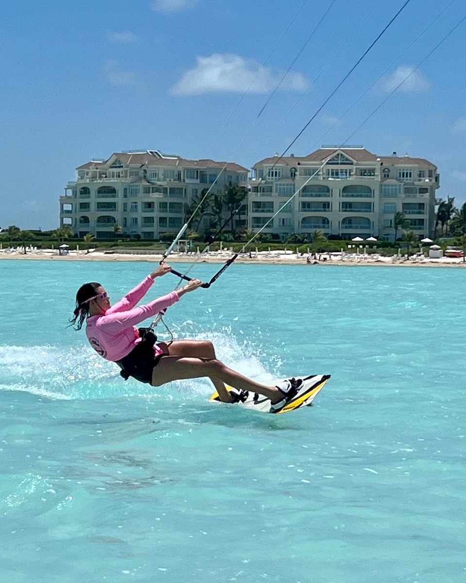 ShoreClubTC's tweet photo. Kite boarders: Get thee to windy Long Bay Beach, one of the best locations in the world for the sport 
https://t.co/DatL5BEKH2 
#TurksAndCaicos https://t.co/fAfaKLyuND