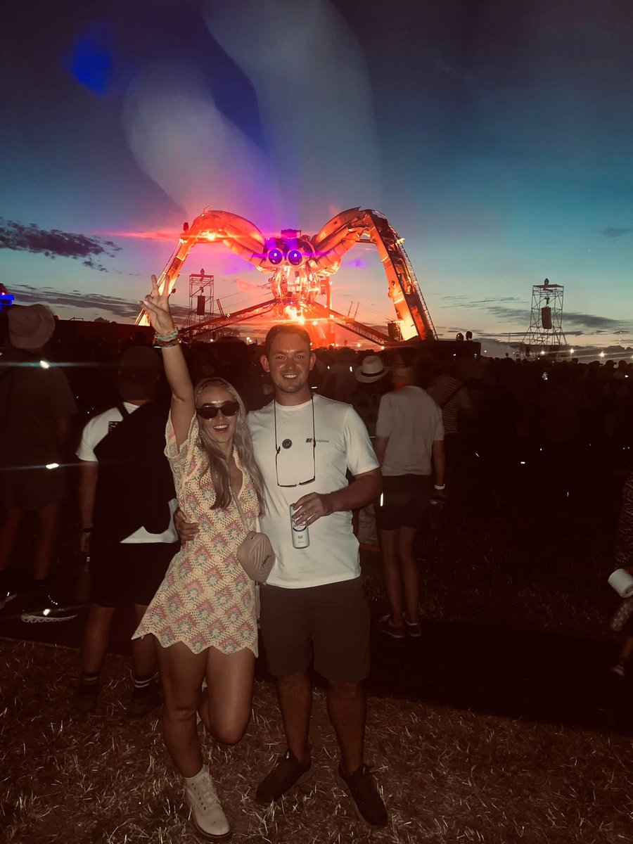 jay_smigga's tweet photo. Glastonbury 2023 👌 https://t.co/T5dDOAj97l