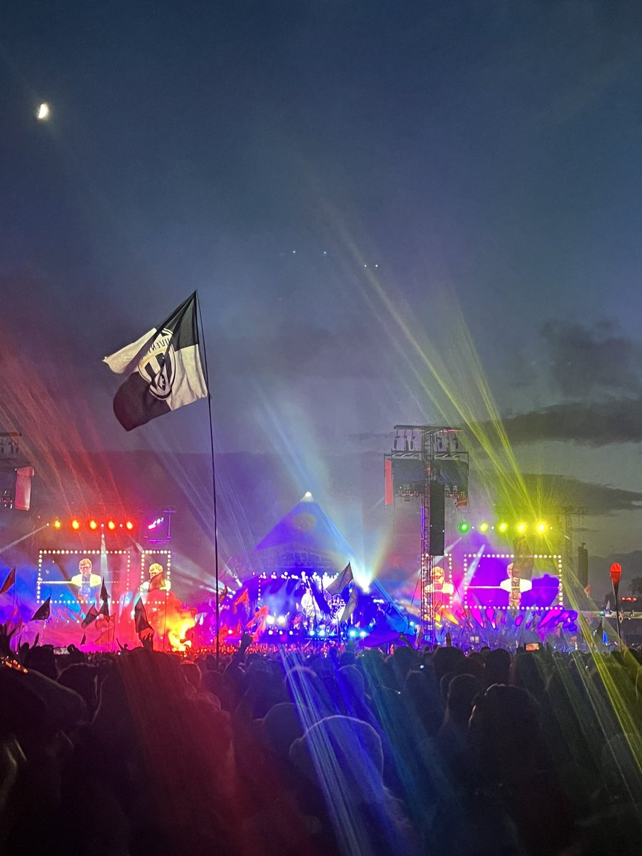 jay_smigga's tweet photo. Glastonbury 2023 👌 https://t.co/T5dDOAj97l