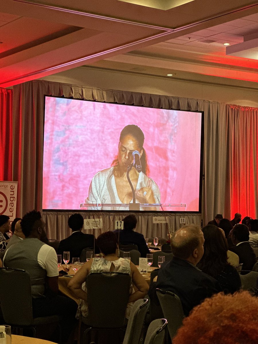 Wayne Township is proud to be a supporter of @indplsul Equal Opportunity Day! Congratulations to our @BenDavisHS students who received academic scholarships from Indy Urban League sponsors! Amazing keynote from @soledadobrien #WeAreWayne 💜🎓🌟