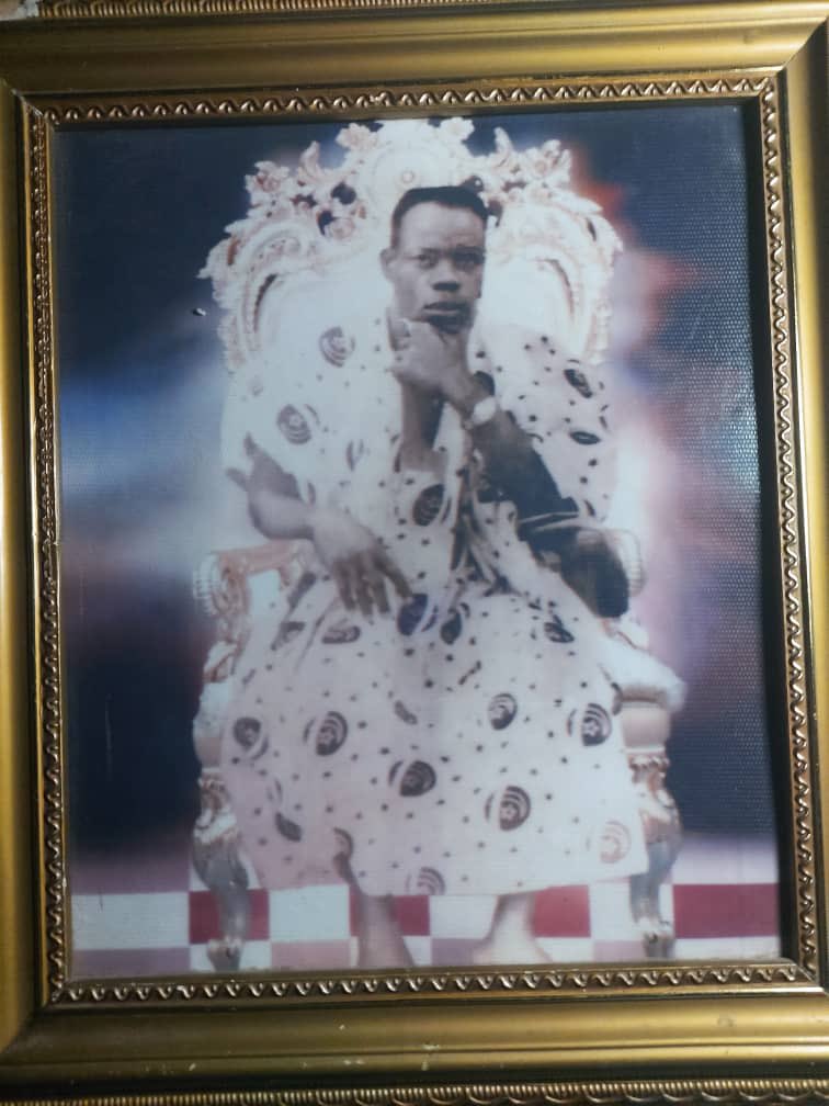 coacheguavoen's tweet photo. "33 years ago, we said goodbye to an extraordinary man, my father, mentor and teacher. Chief Vincent Eguavoen. His legacy continues to inspire and guide us today. Remembering him with love and gratitude.
cc @vannyetal @ValerieEguavoen
#InLovingMemory
#LegacyForever https://t.co/V7WsqM7THq