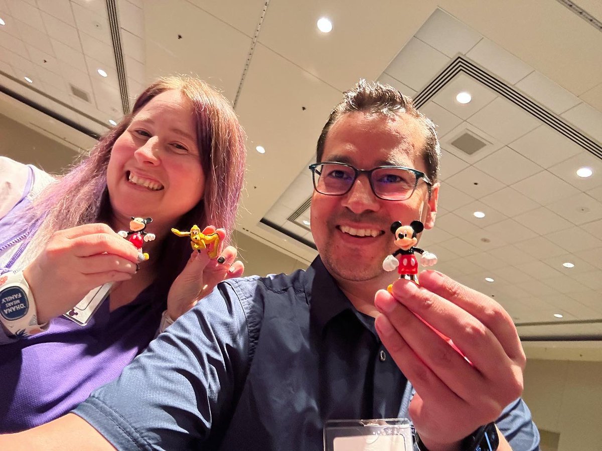 EstebanIsSteve's tweet photo. Excited to participate in Leadership Excellence Disney Institute and bring back TONS of resources for @dallascollegetx Learning &amp; Development team! #dallascollegeproud https://t.co/hKVUyXUiTk