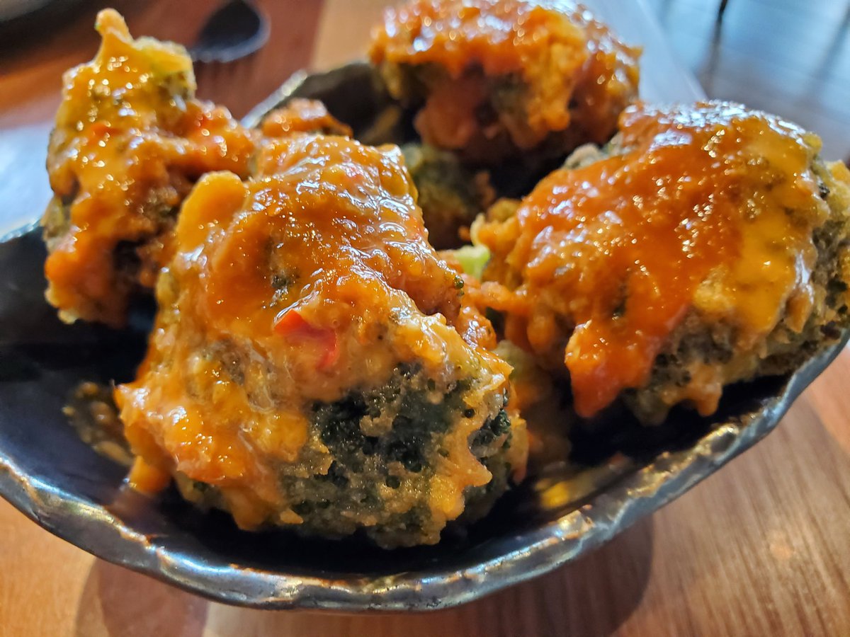 Veg4 Ⓥ tweet media