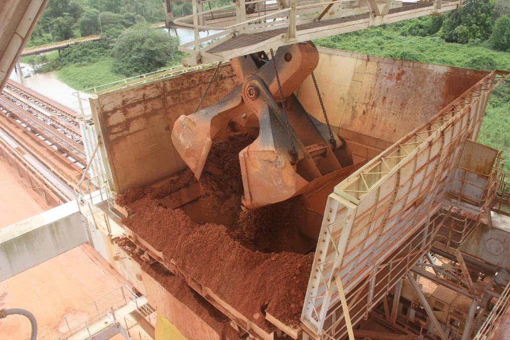 #Entérate 📢 || Arriban más de 26 mil tn de bauxita a CVG Bauxilum #Matanzas. Con el apoyo del motoempujador Capanaparo de <a href="/cvg_naviorca/">CVG Naviorca</a>, se completó el traslado del primer tren con 16 gabarras en esta #TemporadaDeNavegación2023

<a href="/CVG_Oficial/">Corporación Venezolana de Guayana - CVG</a> 
#NadaNosDetiene