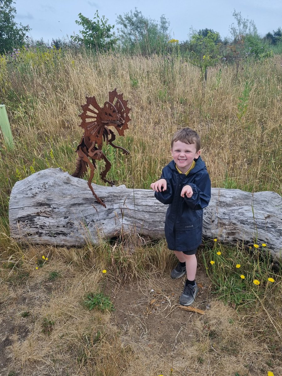 We had the best day! <a href="/woldswaylavende/">Wolds Way Lavender & Nature Farm</a> <a href="/HuttonCran/">Hutton Cranswick</a>
