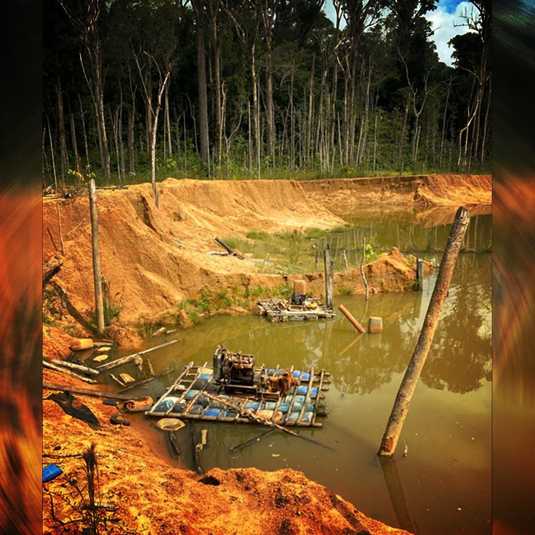 cma_exercito's tweet photo. 🚫🔒Ações coordenadas entre as #ForçasArmadas, órgãos e agências têm sido realizadas para proteger a Terra Indígena #Yanomami em Roraima.

📌 O foco? Repressão ao garimpo ilegal! 

🤝Juntos, buscamos garantir a segurança, a ordem e a preservação do meio ambiente. 

#BraçoForte https://t.co/wryq8bhaYP
