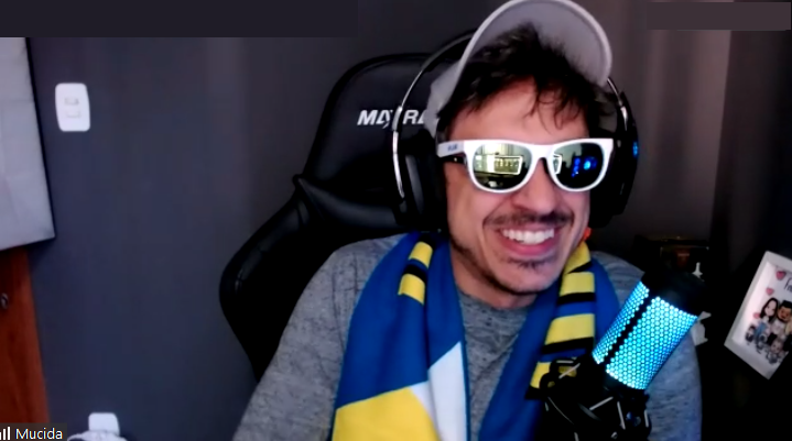 therealuplando's tweet photo. Was live on the #udupodcast with @morecheezwax @ben68_udu . Upland Gear On Display! @LucasMucida translates to #verycool in #upland speak! https://t.co/TPZl83twdY