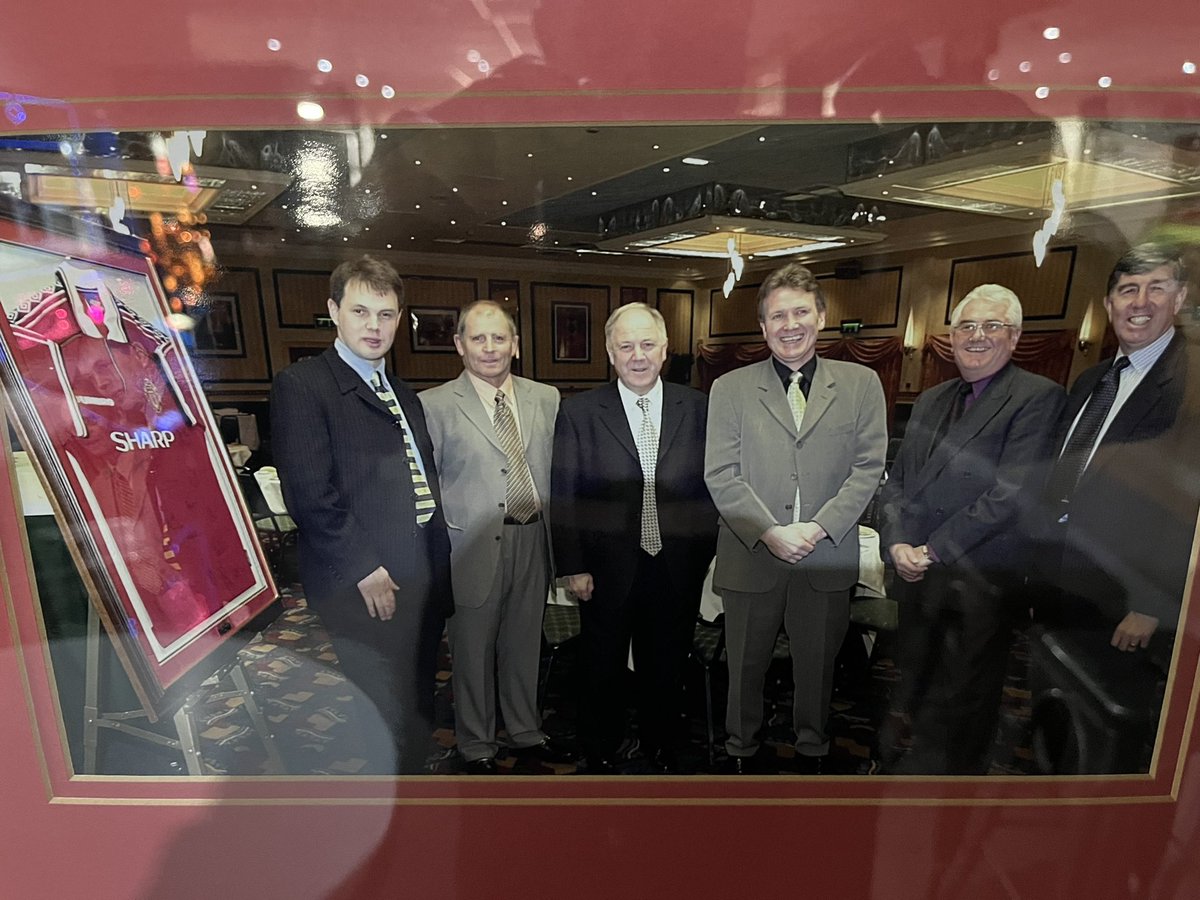 SteveHop2522's tweet photo. Craig Brown in Blackpool around 1997. Savoy Hotel. A humble guy. It was a pleasure to meet you Craig. RIP. https://t.co/Vg8iUIGjEA