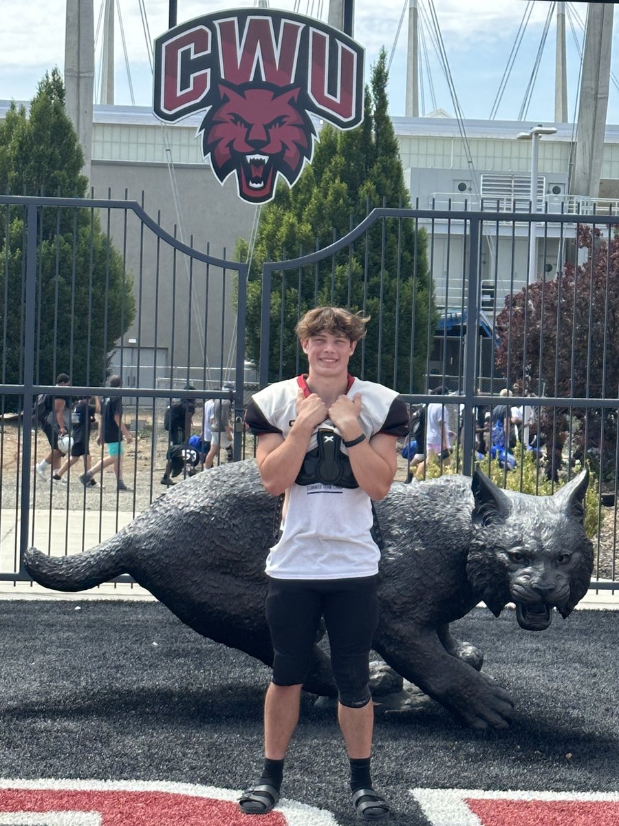 Cougs finished <a href="/CWUFB/">CWU Football</a> camp strong. Team got better and came together.  Congratulations to <a href="/kai_laukkanen/">Kai Laukkanen</a> for winning Receiver MVP!  #CB4L  #BuildTheShip  #WeAreCapital