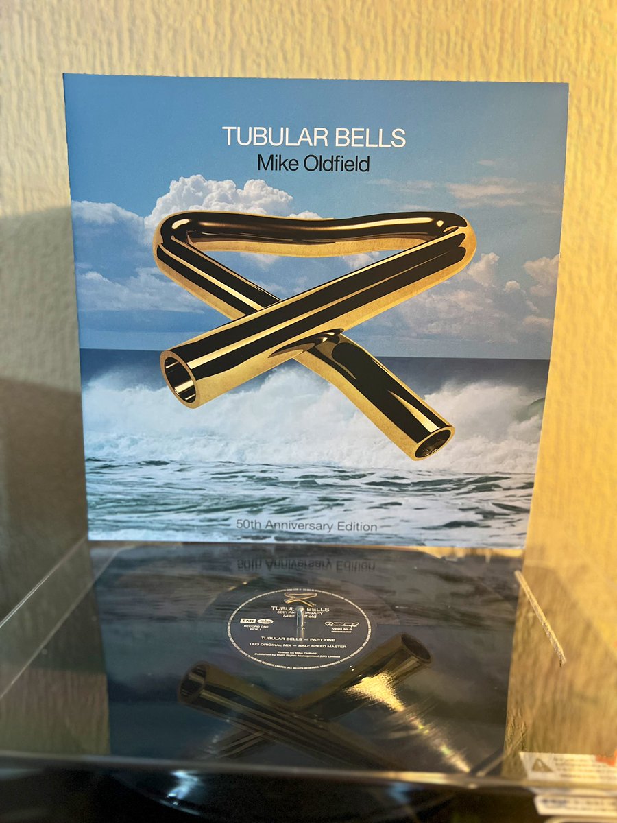 watterloony's tweet photo. #NowPlaying️
Mike Oldfield - Tubular Bells, 50th Anniversary Edition
#tubularbells #mikeoldfield #vinyl #vinylrecords #vinylcollection #recordcollection #halfspeedmaster https://t.co/Ht6bvBJrKU