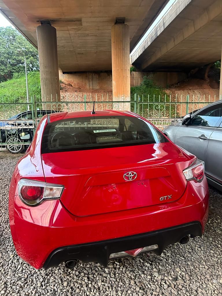 AutomobilPoacher on Twitter "Scion FRS manual transmission available