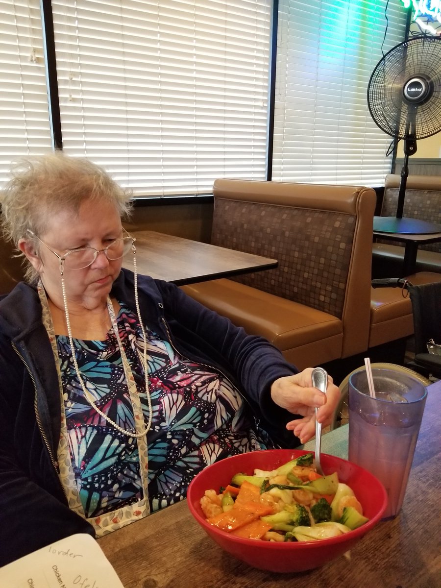 Assisted Living  Residents  had  a lunch trip to Hot Bowl Mongolian Grill.  Ingredients were fresh and staff was friendly!! It's an interesting place where you pick your own veggies and meat
😊👏👏😀👍👍😊

#TheVillageatSugarLand #Community #SeniorLiving #Care #FulfilledLiving